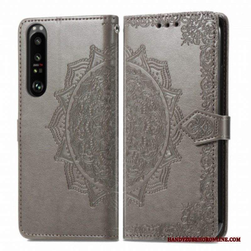 Custodia in pelle Sony Xperia 1 III Mandala Medioevo